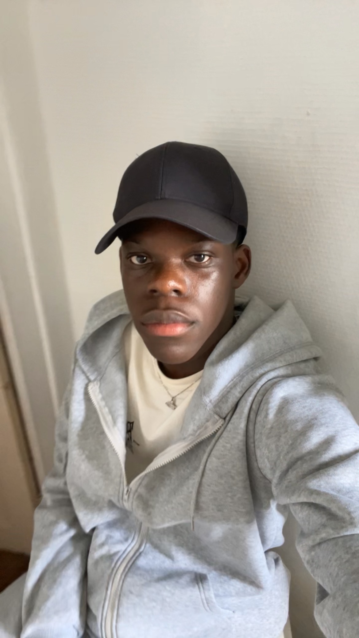 Derrick, 22 ans, Caumont