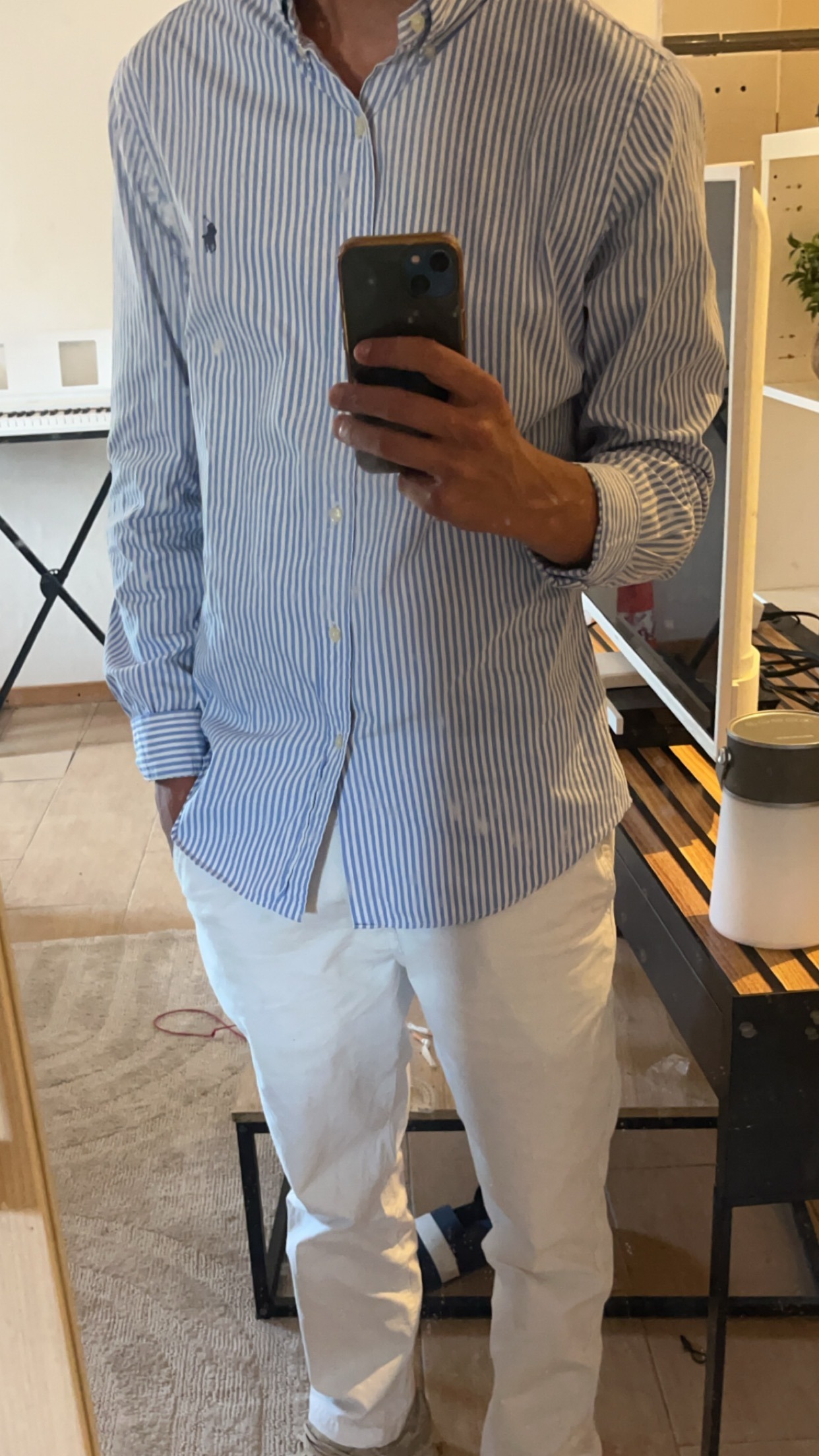 Aleksandar, 22 ans, Coutures